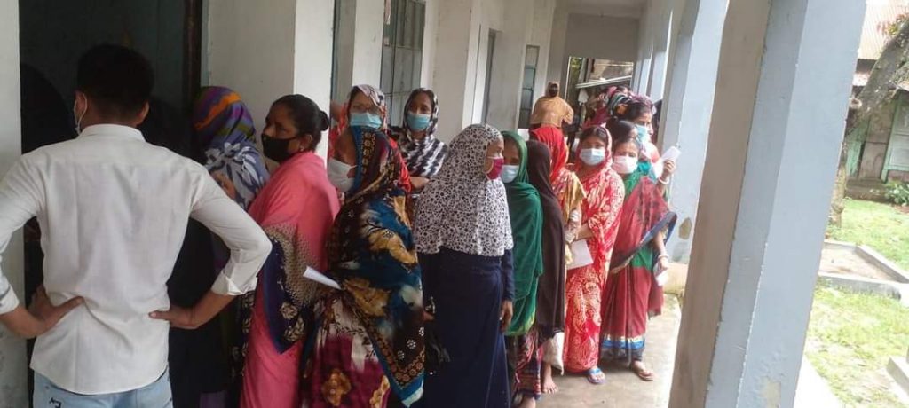 নাসিরনগরে করোনা ভাইরাসের গণটিকা প্রদান কার্যক্রমের উদ্বোধন