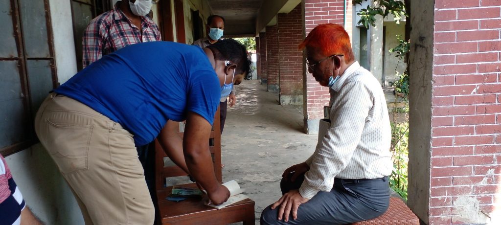 দাউদকান্দিতে বিদ্যুৎ চুরির দায়ে প্রধান শিক্ষকের ২০ হাজার টাকা জরিমানা, বাসার মালিকের কারাদণ্ড