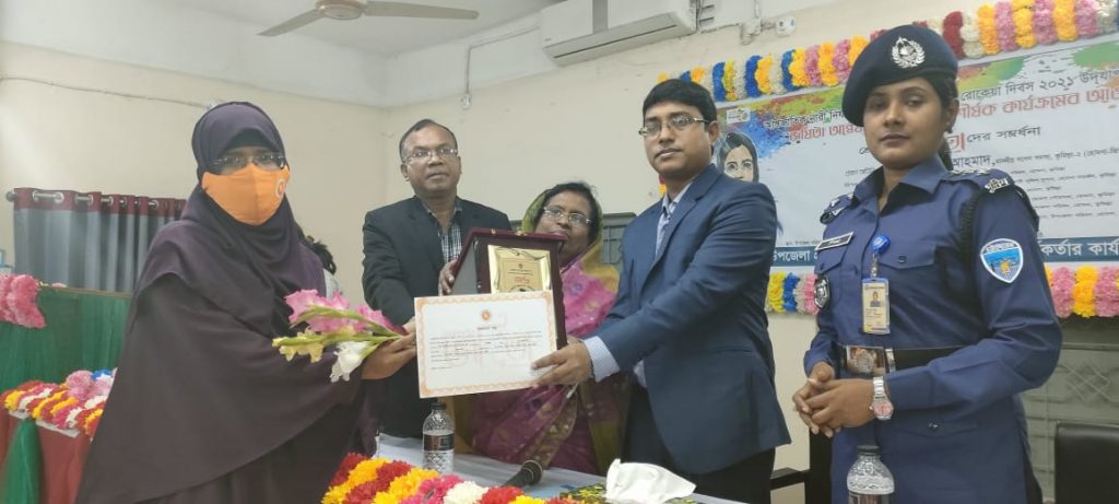 হোমনায় বেগম রোকেয়া দিবস উপলক্ষে শ্রেষ্ঠ জয়িতাদের সংবর্ধনা