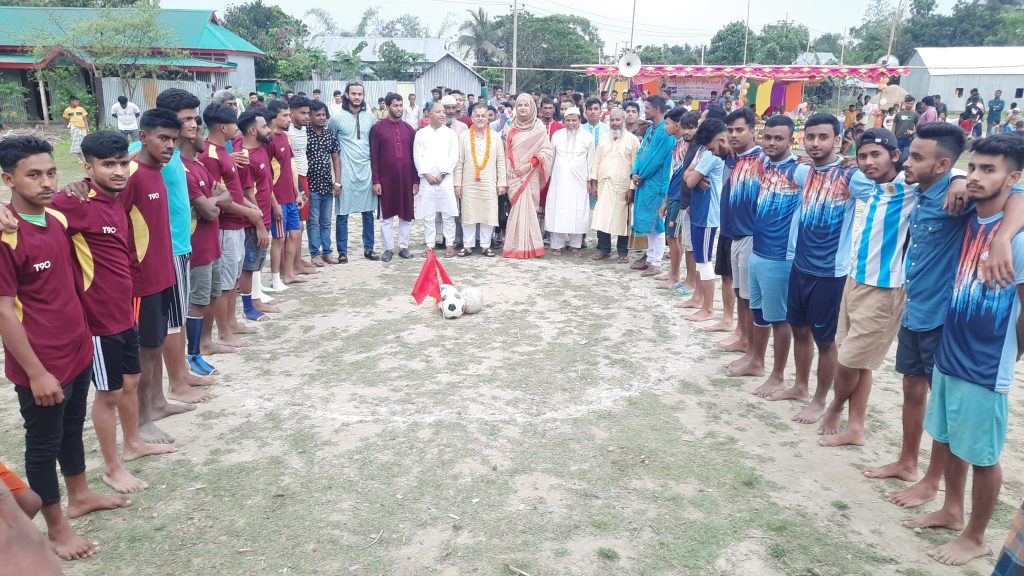 নাসিরনগরে ধনকুড়া ফুটবল টুর্নামেন্টের উদ্বোধন