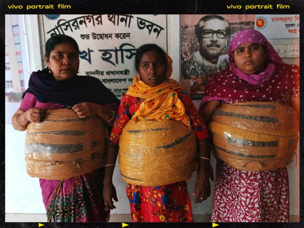 নাসিরনগরে ১৫ কেজি গাঁ’জাসহ তিন নারী গ্রেফতার