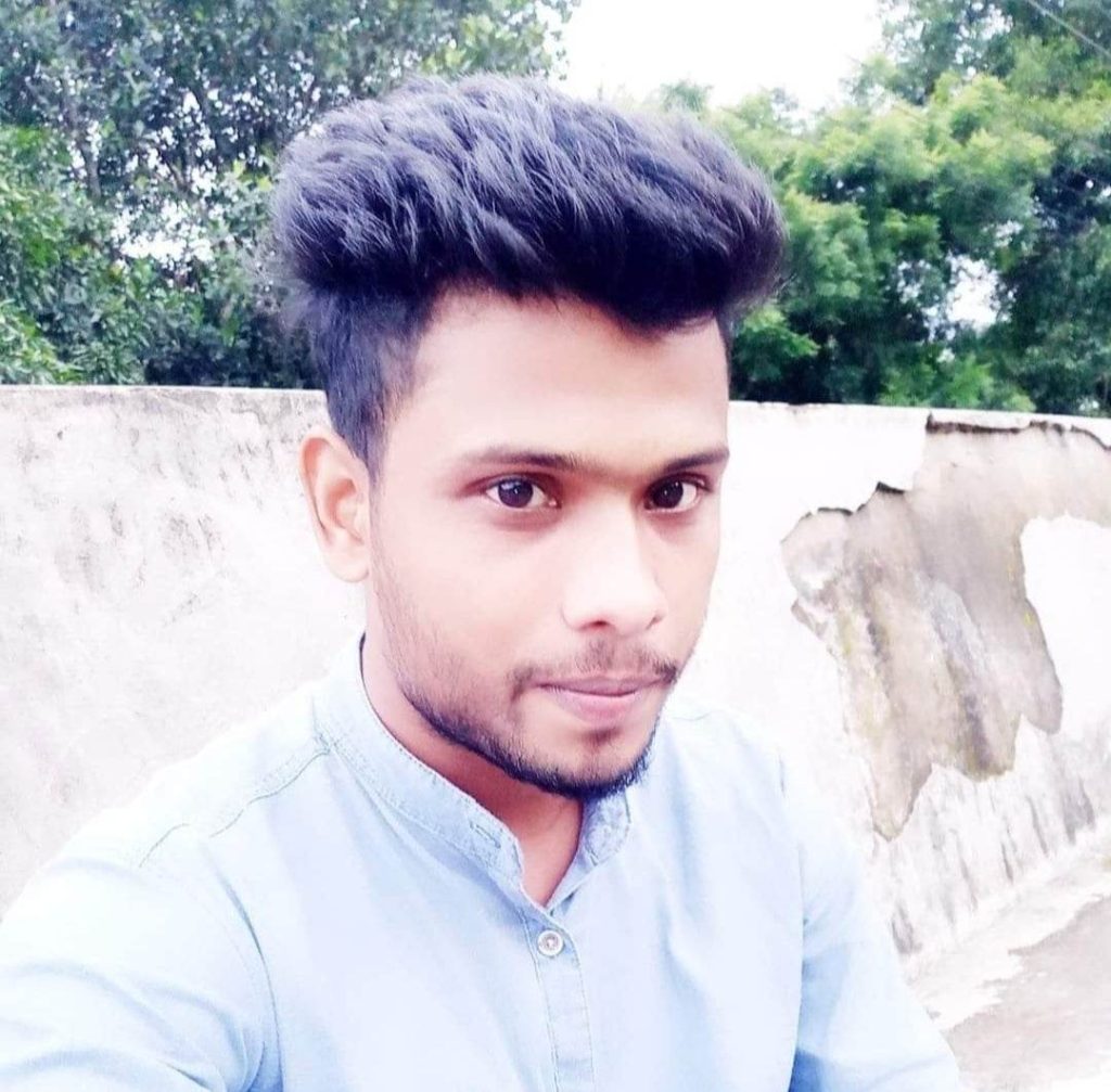 দাউদকান্দিতে বরখাস্ত পুলিশ কনস্টেবল বাঁধনকে কু’পিয়ে হ’ত্যা