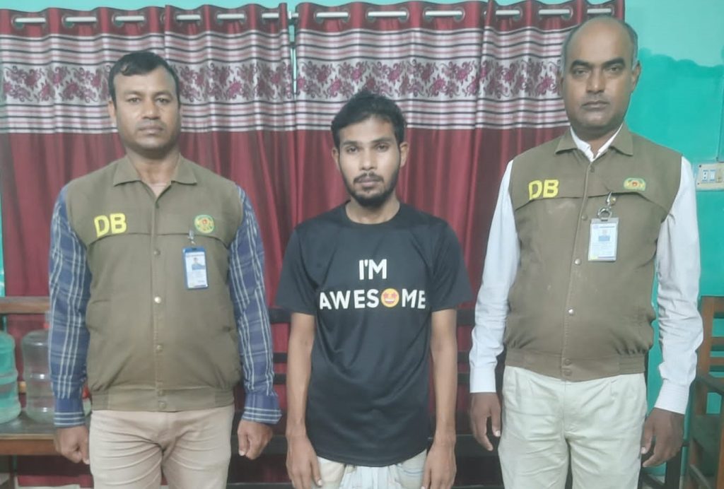 কেএমপি’র অভিযানে মা’দকসহ ৬ মা’দক কারবারি গ্রে’ফতার