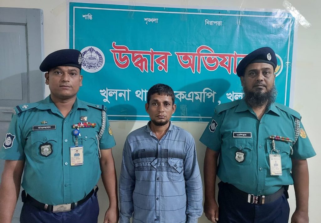 কেএমপি’র অভিযানে মা’দকসহ ৩ মা’দক কারবারি গ্রে’ফতার