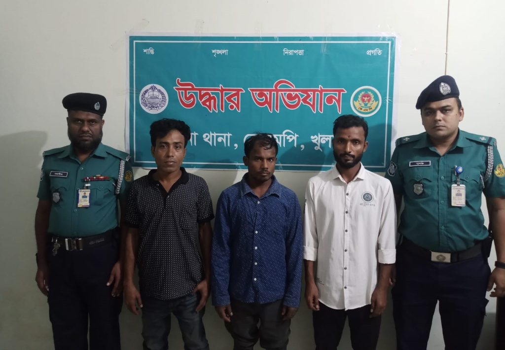 কেএমপি’র অভিযানে মা’দকসহ ৭ মা’দক কারবারি গ্রে’ফতার