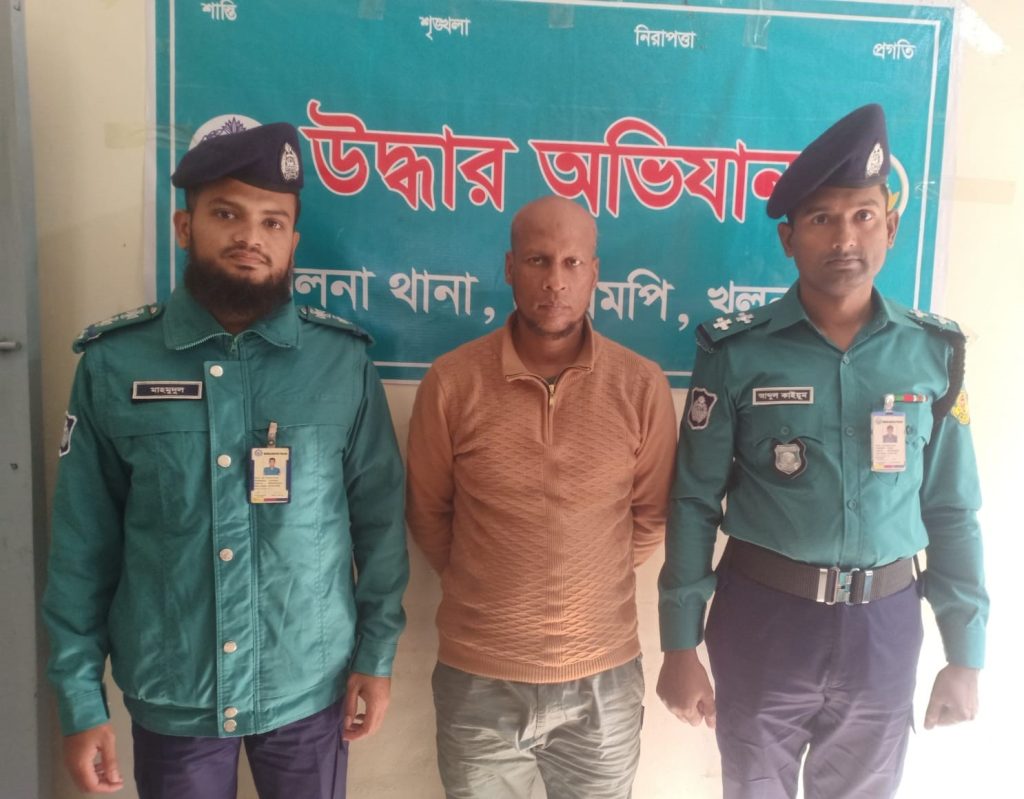 কেএমপি’র খুলনা থানার অভিযানে চো’রাই মোটরসাইকেলসহ আটক-১