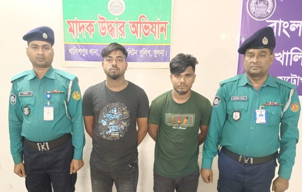 কেএমপি’র অভিযানে মা’দকসহ ৪ মা’দক কারবারি গ্রে’ফতার