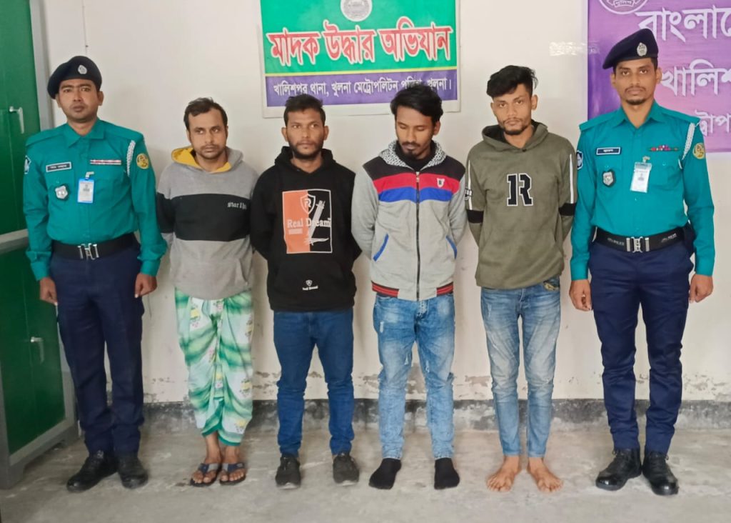 কেএমপি’র অভিযানে মা’দকসহ ১৪ মা’দক কারবারি গ্রেফতার