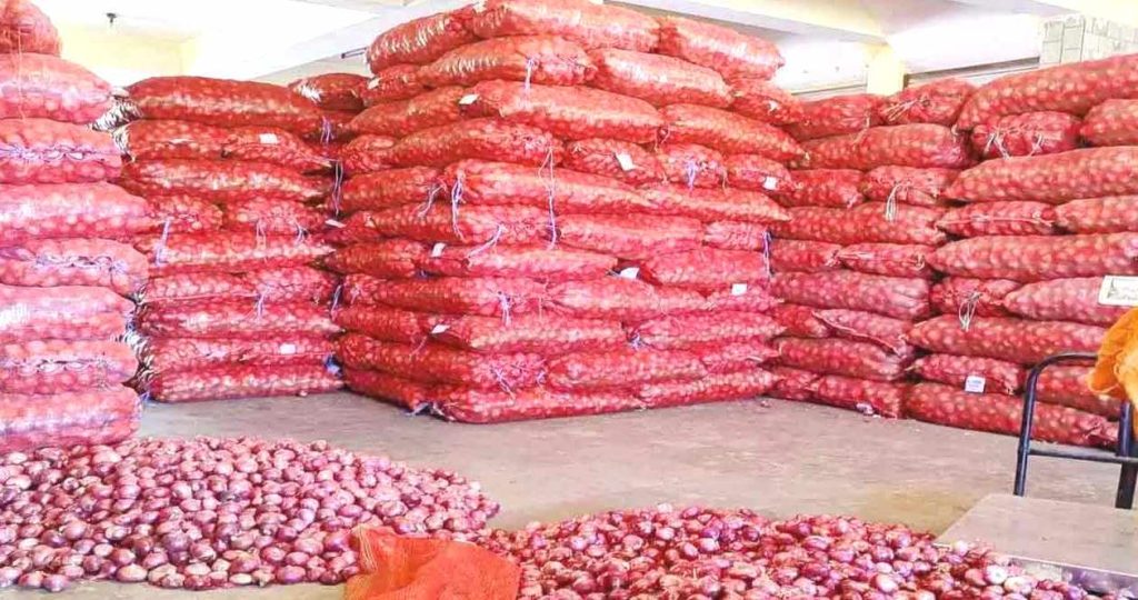 বাংলাদেশসহ নির্দিষ্ট কিছু দেশে পেঁয়াজ রফতানির অনুমতি ভারতের