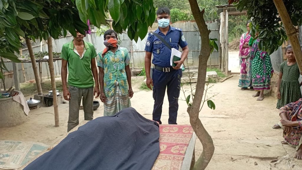 ঘোড়াঘাটে দু’দিন পর ঝু’লন্ত অবস্থায় আদিবাসী বৃদ্ধের ম’রদেহ উদ্ধার
