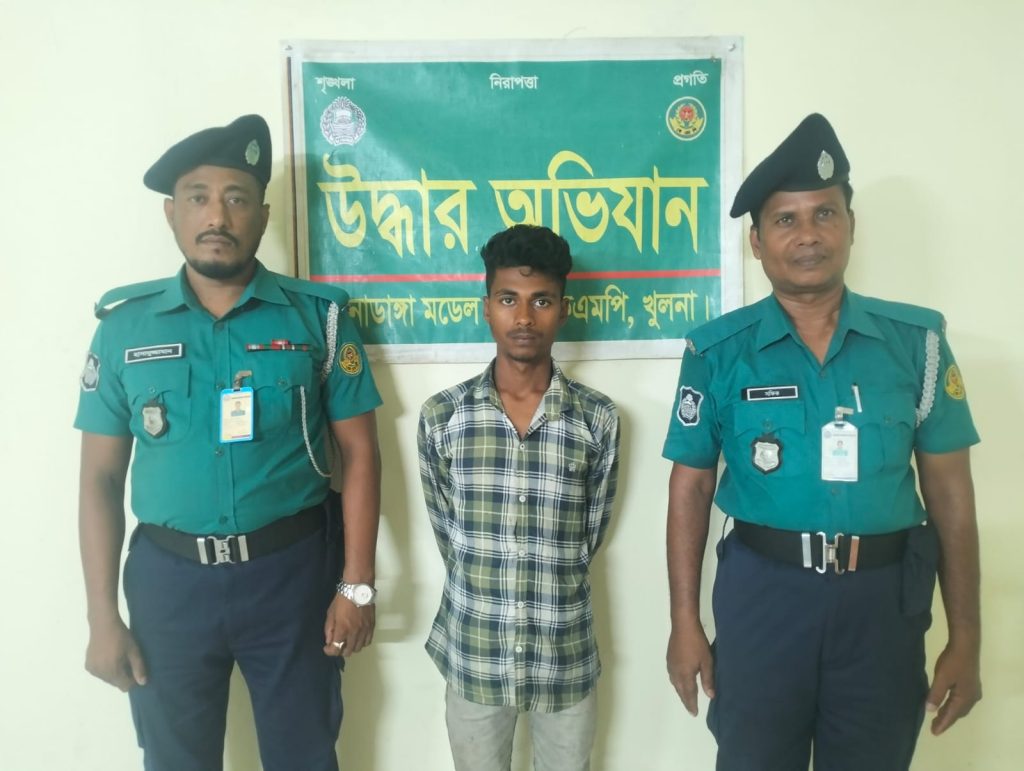 কেএমপি’র অভিযানে মা’দকসহ ৫ মা’দক কারবারি গ্রে’ফতার