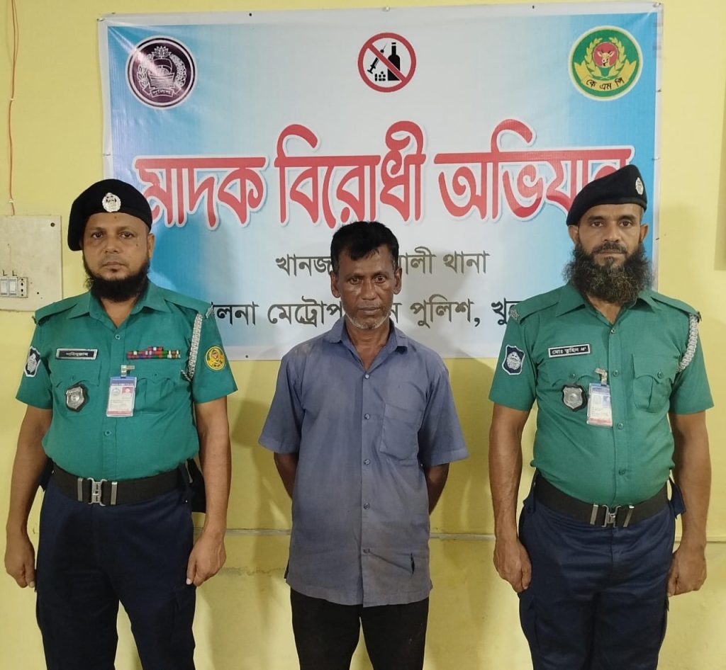 কেএমপি’র অভিযানে মা’দকসহ ৬ মা’দক কারবারি গ্রে’ফতার