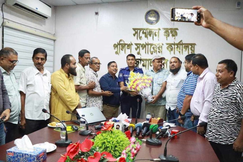 জামালপুরে পুলিশ সুপার এর সাথে সাংবাদিকদের মতবিনিময়