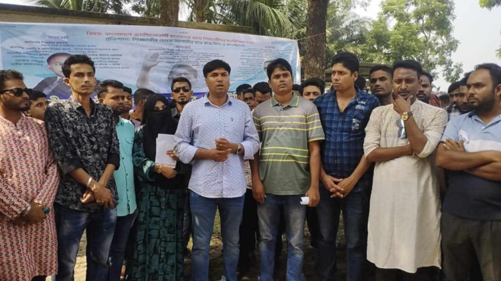 কয়রায় ছাত্রদলের সাথে সাধারণ শিক্ষার্থীদের মত বিনিময় সভা অনুষ্ঠিত