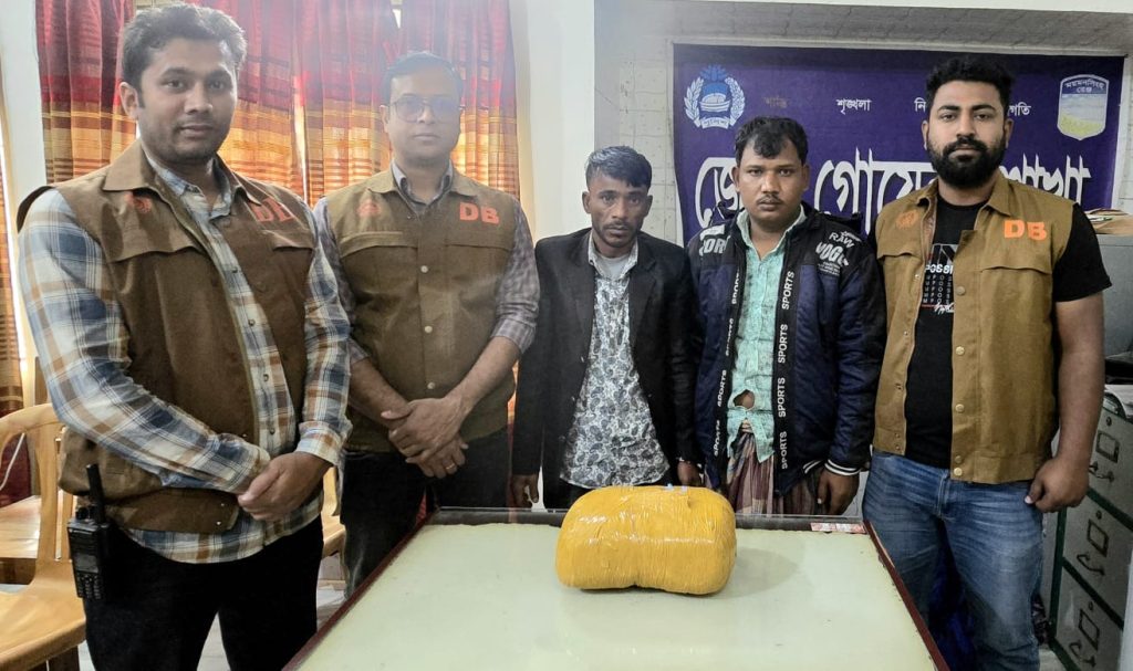 জামালপুরে গাঁ*জাসহ দুই মাদক ব্যবসায়ী গ্রেফতার