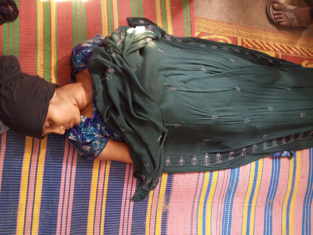 পুঠিয়ায় গৃহবধূর রহস্যজনক মৃত্যু