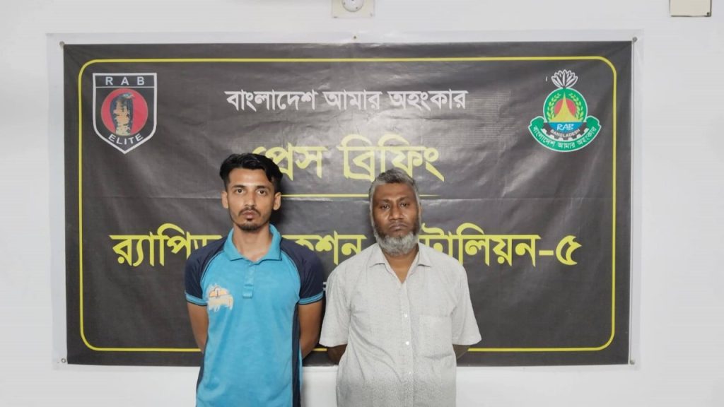 পুঠিয়ায় এক মণ গাঁজাসহ প্রাইভেটকার উদ্ধার, গ্রেফতার-২
