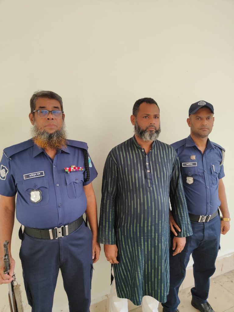 হোমনায় থানা যুবলীগের সহ-সম্পাদক রুবেল গ্রেফতার