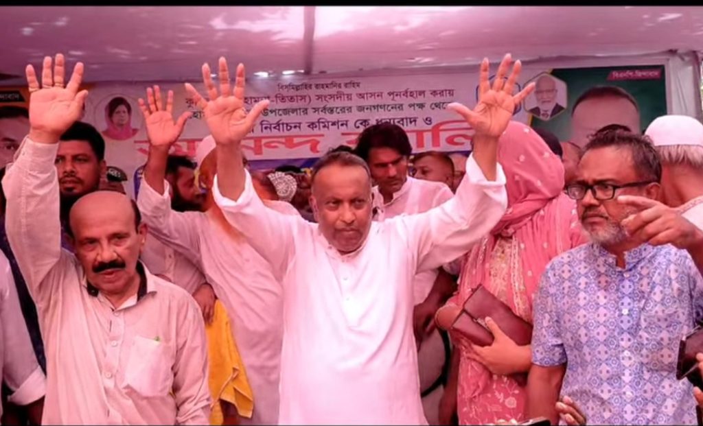 কুমিল্লা-২ (হোমনা-তিতাস) আসন চূড়ান্ত হওয়ায় ইঞ্জি. এমএ মতিন খান কে ফুলেল শুভেচ্ছা ও আনন্দ র‍্যালি