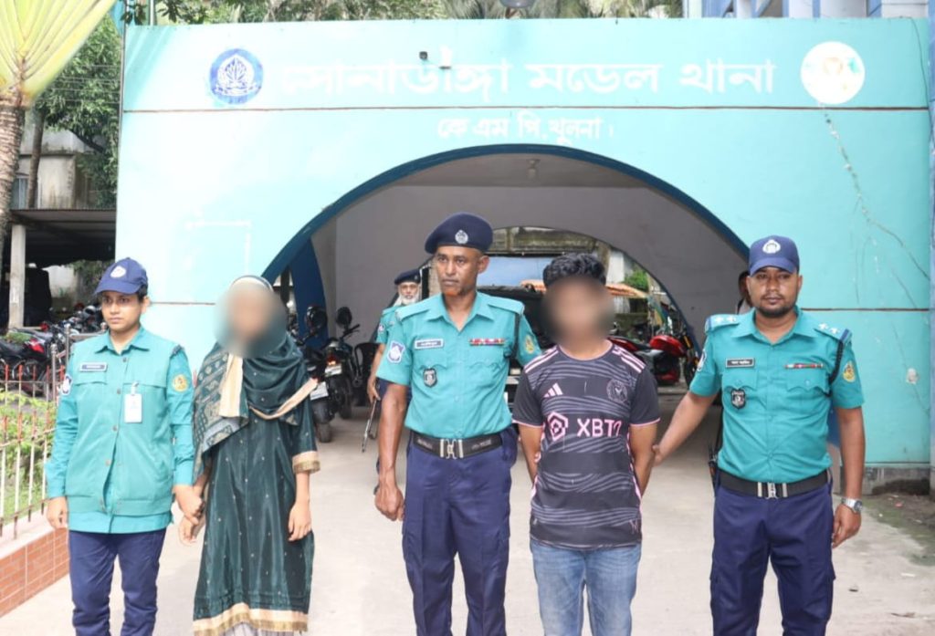 সোনাডাঙ্গা মডেল থানা পুলিশের অভিযানে চাঞ্চল্যকর লিটন হ*ত্যাকান্ডে জড়িত ২ জন গ্রেফতার