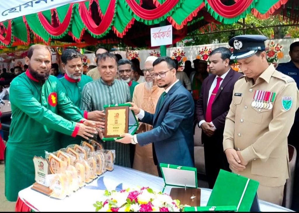 হোমনায় যথাযোগ্য মর্যাদায় মহান স্বাধীনতা ও জাতীয় দিবস উদযাপিত