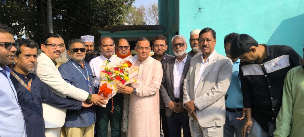 কিশোরগঞ্জ প্রেসক্লাব পরিদর্শনে প্রতিমন্ত্রী শরীফুল আলম