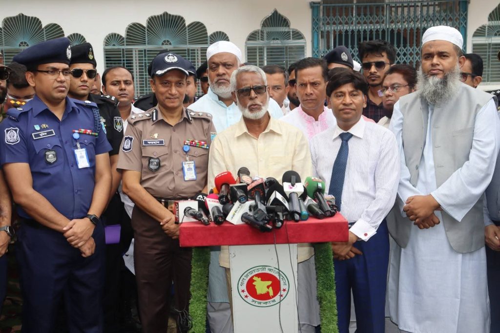 ঐতিহ্যবাহী শোলাকিয়া ঈদের ১৯৯তম জামাত প্রস্তুত, নামাজ সকাল ১০টায়