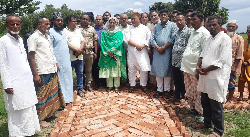 নাসিরনগরের চাতলপাড়ে ১৩টি উন্নয়ন প্রকল্পের উদ্বোধন করলেন এমপি এম এ হান্নান