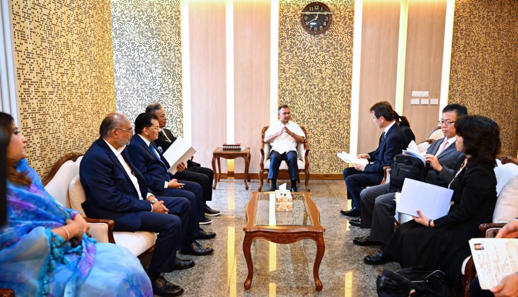 প্রধানমন্ত্রী তারেক রহমানের সঙ্গে জাপানের প্রধানমন্ত্রীর বিশেষ উপদেষ্টার সৌজন্য সাক্ষাৎ