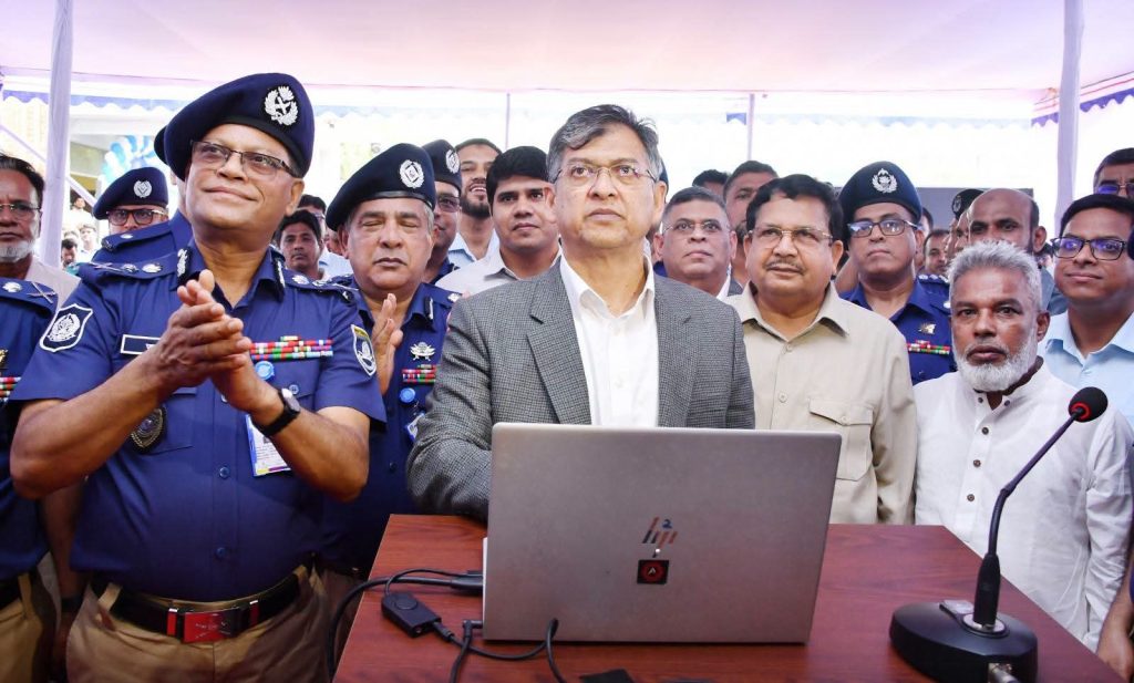 হাইওয়ে পুলিশ ঢাকা-চট্টগ্রাম মহাসড়কে চালু করলো সর্বাধুনিক প্রযুক্তির এআই নির্ভর ‘অটো ফাইন সিস্টেম’
