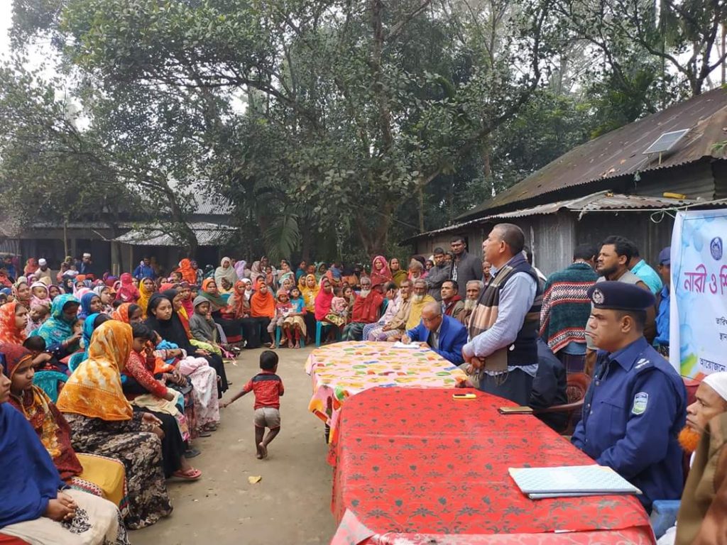 সরিষাবাড়ী থানা পুলিশের আয়োজনে নারী ও শিশু নির্যাতন প্রতিরোধে    সমাবেশ অনুষ্ঠিত
