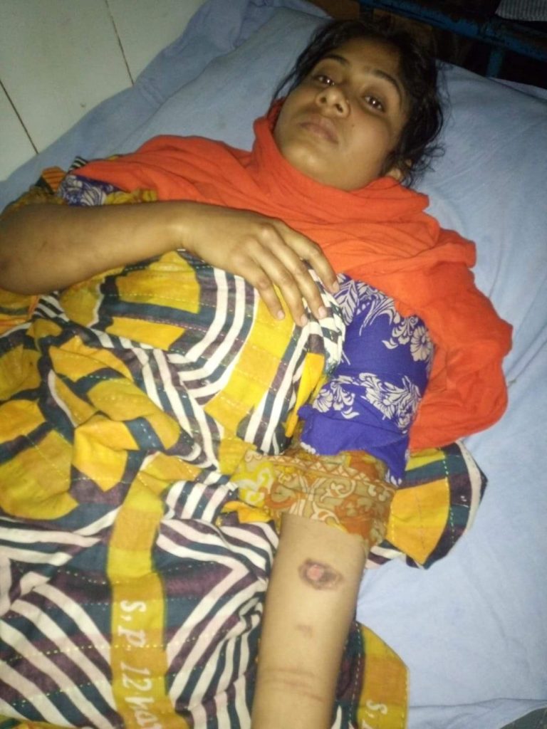 নাগরপুরে মাদকাসক্ত স্বামীর নির্যাতনে গৃহবধূ হাসপাতালে, থানায় অভিযোগ